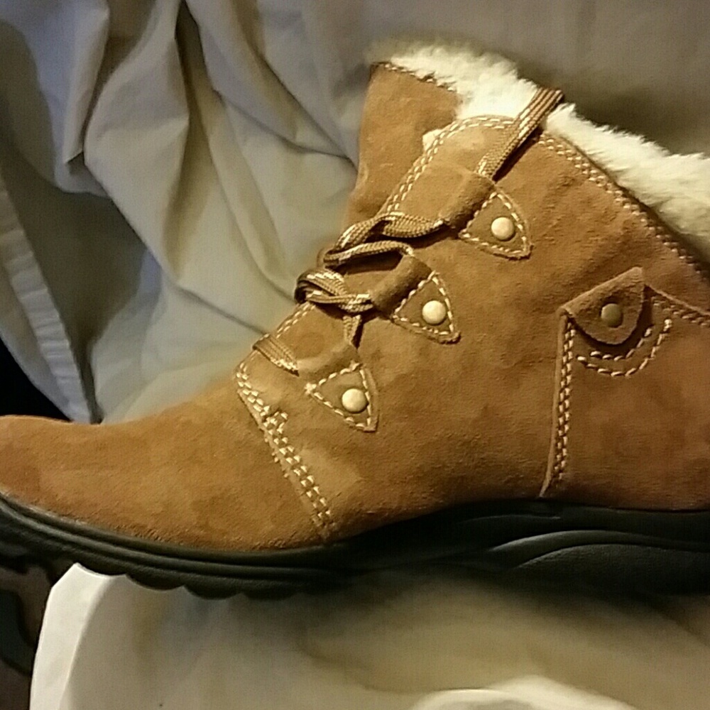 Booties - Picture 3 of 6